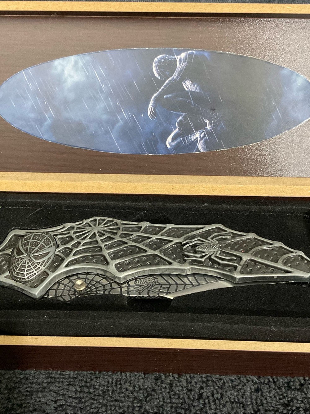 RARE Spiderman 3 Inch Folding Knife W/ Display Case Stainless Steel Marvel Venom
